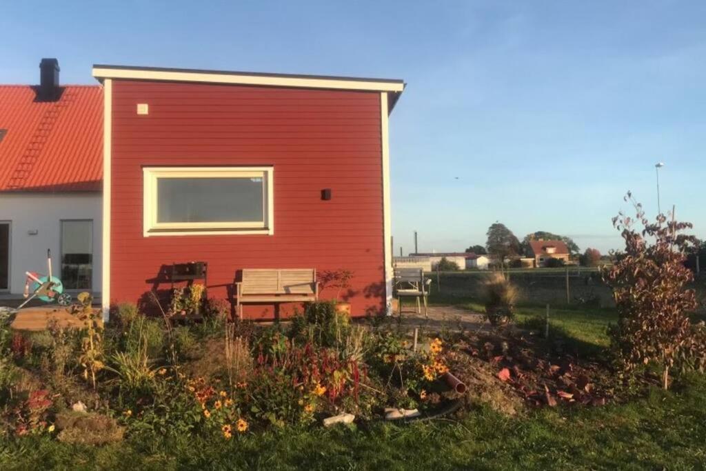 Your Own 30Sqm House With Kitchen, Sauna And Loft. Malmo Luaran gambar